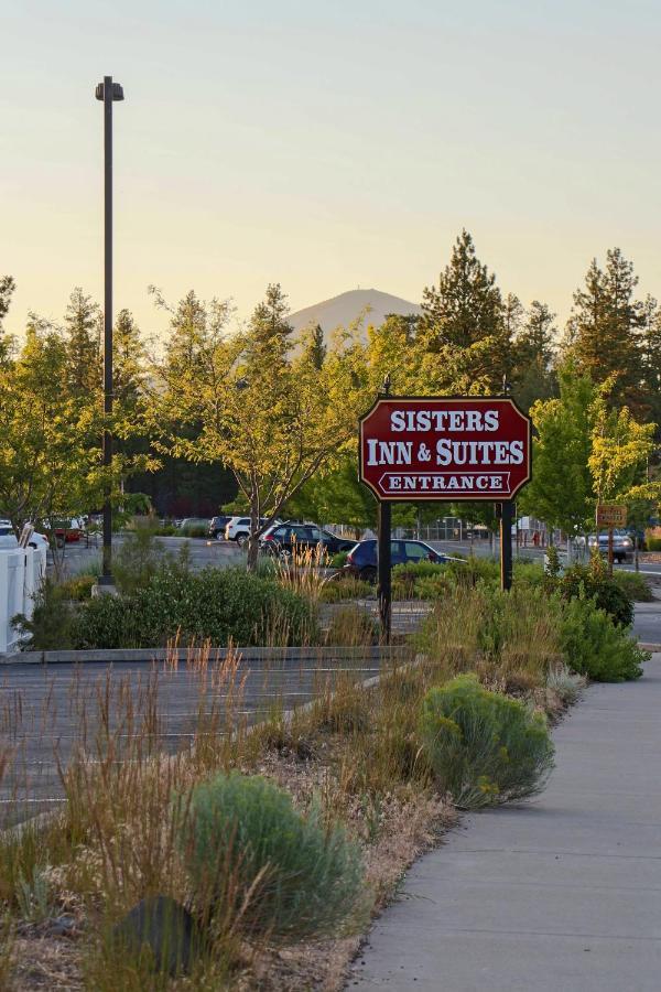 Sisters Inn & Suites 외부 사진